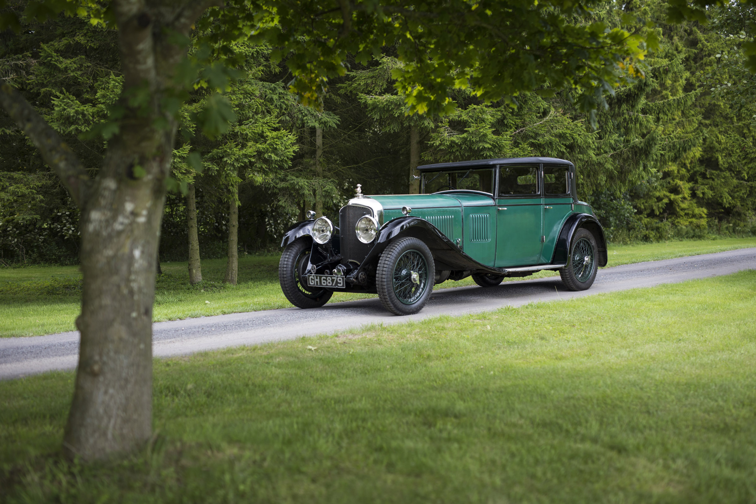 1930 Bentley Speed Six Gurney Nutting Weymann Saloon